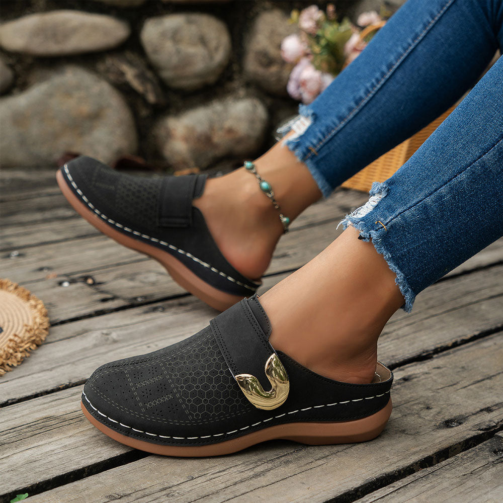 Mia - Chic Wedge Sandals