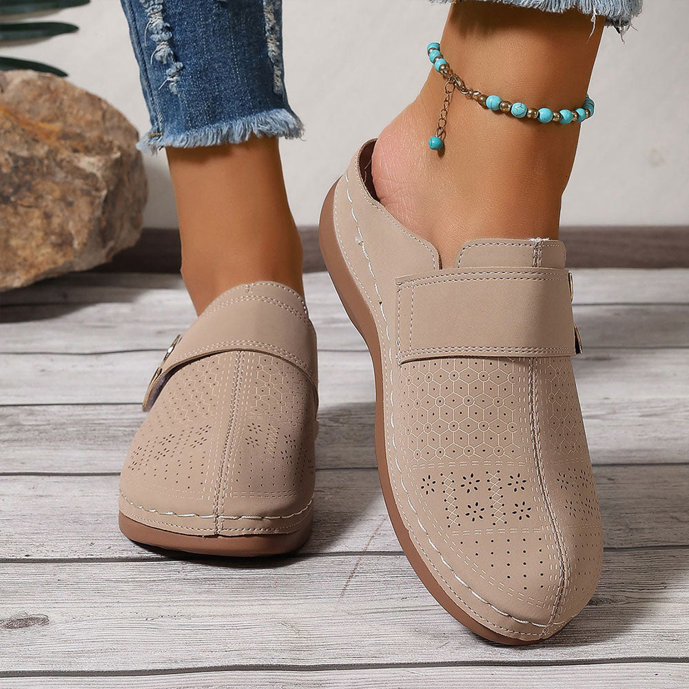 Mia - Chic Wedge Sandals
