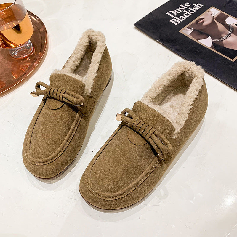 CozyBow – Orthopedic Moccasin with Feminine Charm