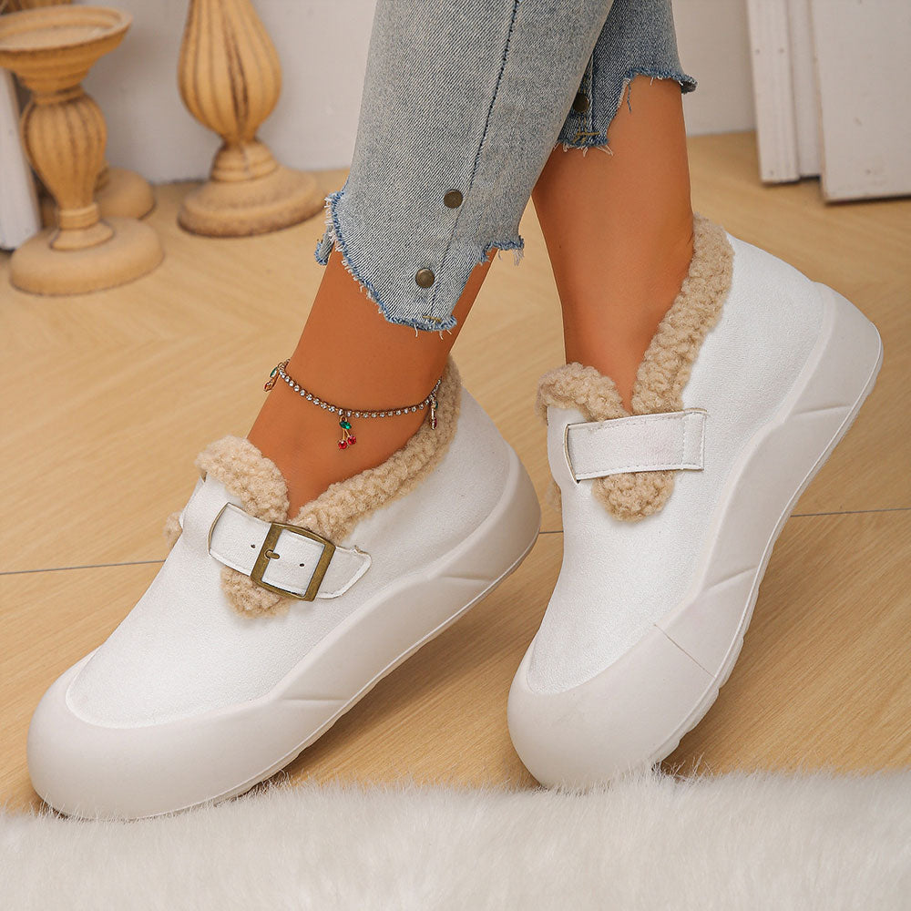 ComfortStride – Orthopedic Support with Cozy Luxe