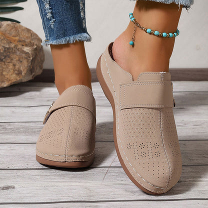 Mia - Chic Wedge Sandals