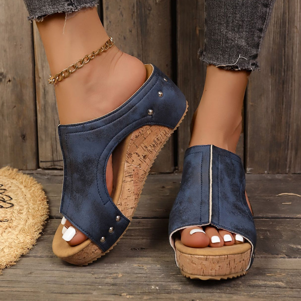 Lumi Stud Wedges